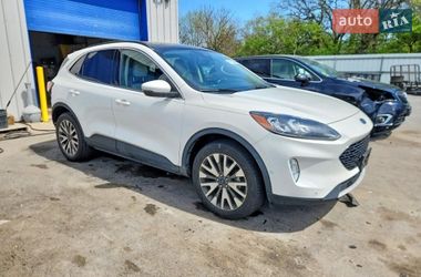 Внедорожник / Кроссовер Ford Escape 2020 в Киеве