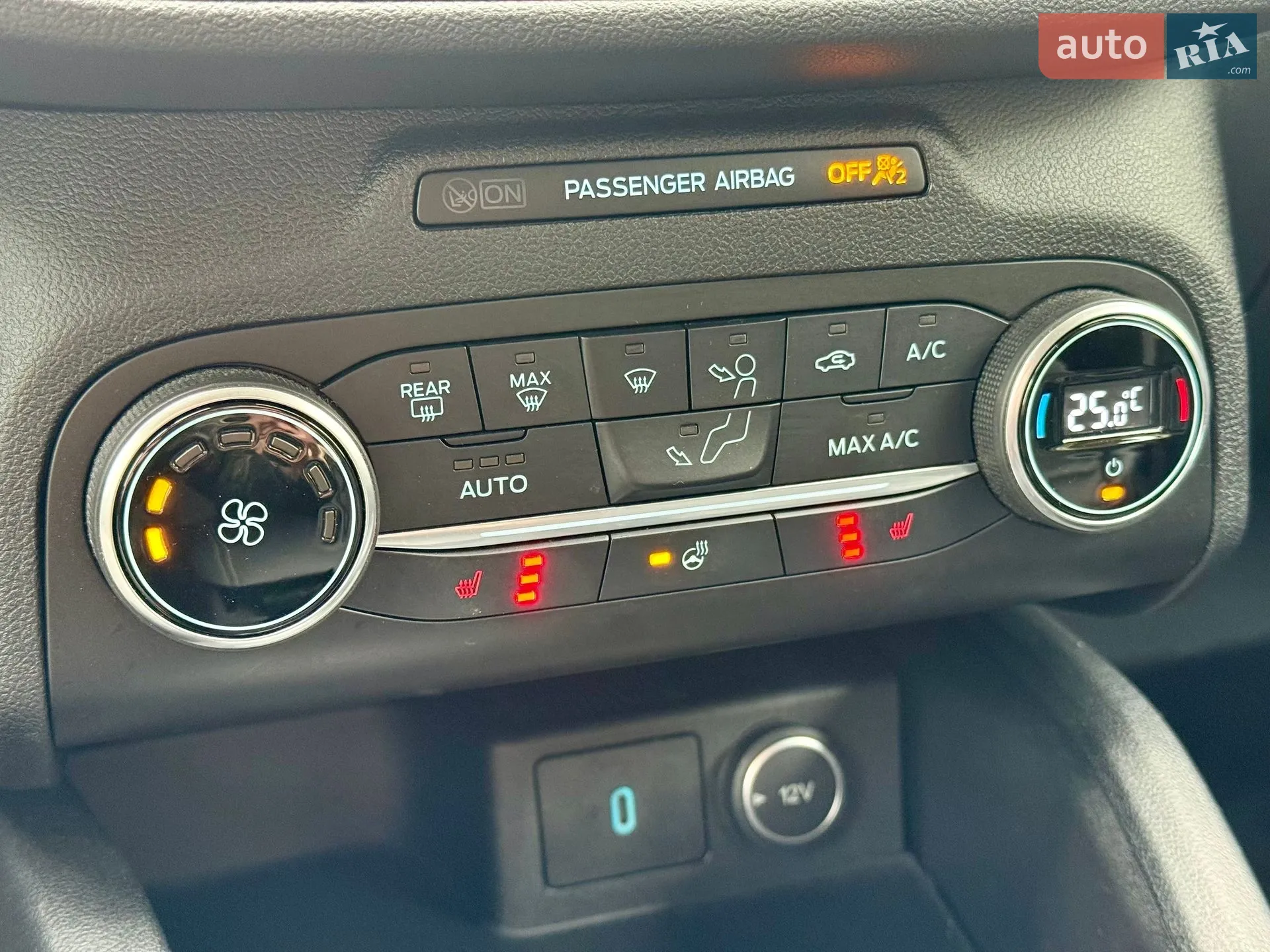 2019 Ford Escape - мініатюра 17