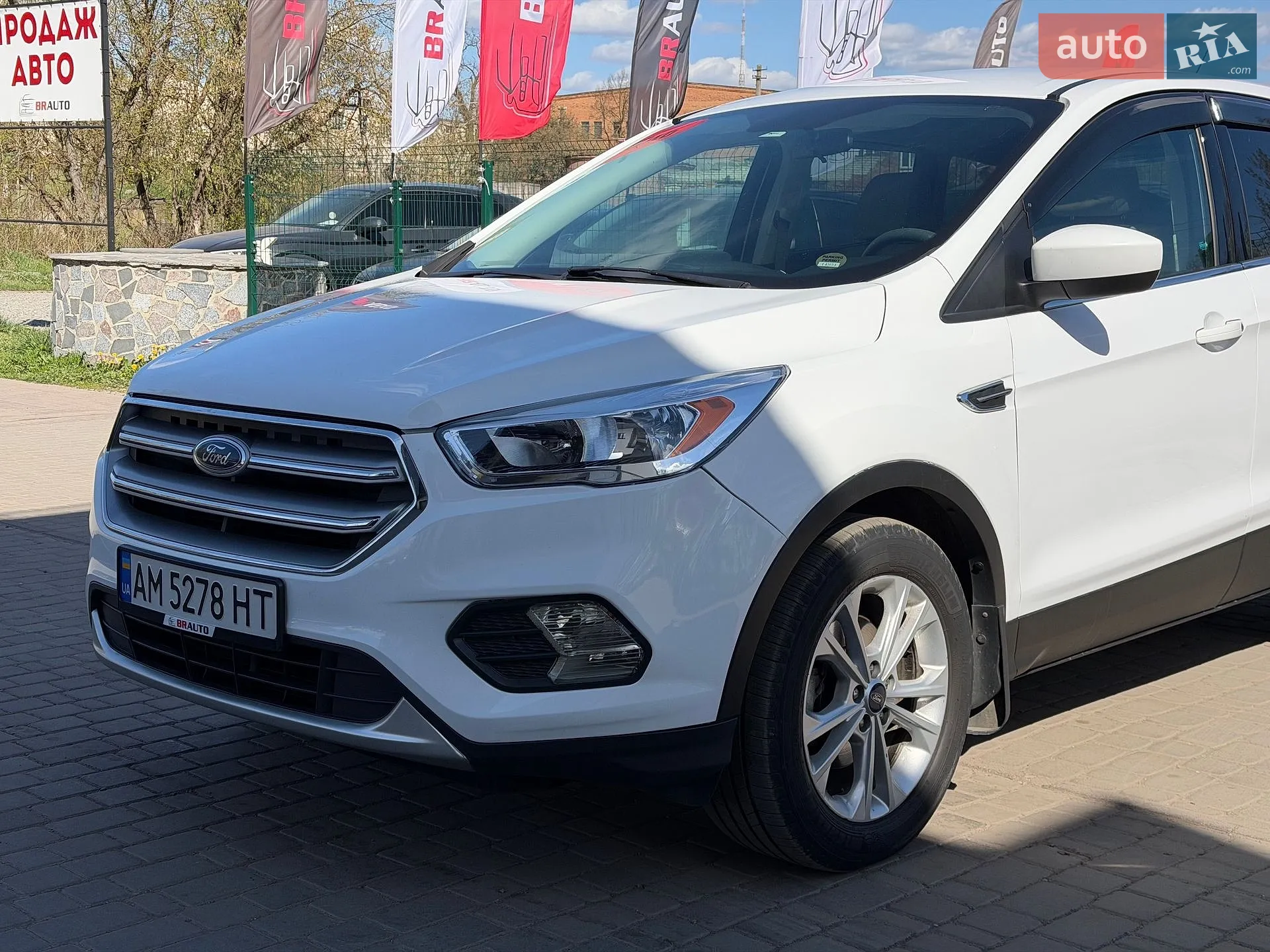 2017 Ford Escape - мініатюра 4