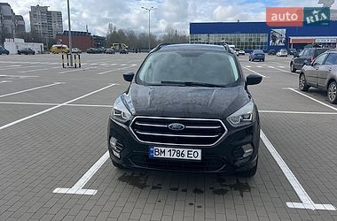 Позашляховик / Кросовер Ford Escape 2017 в Сумах