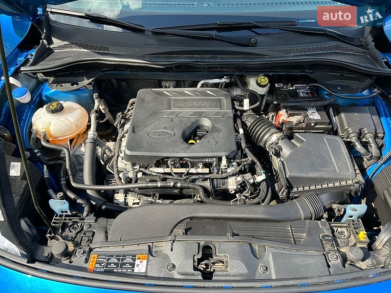 Внедорожник / Кроссовер Ford Escape 2020 в Саврани