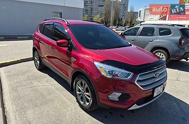 Внедорожник / Кроссовер Ford Escape 2018 в Харькове