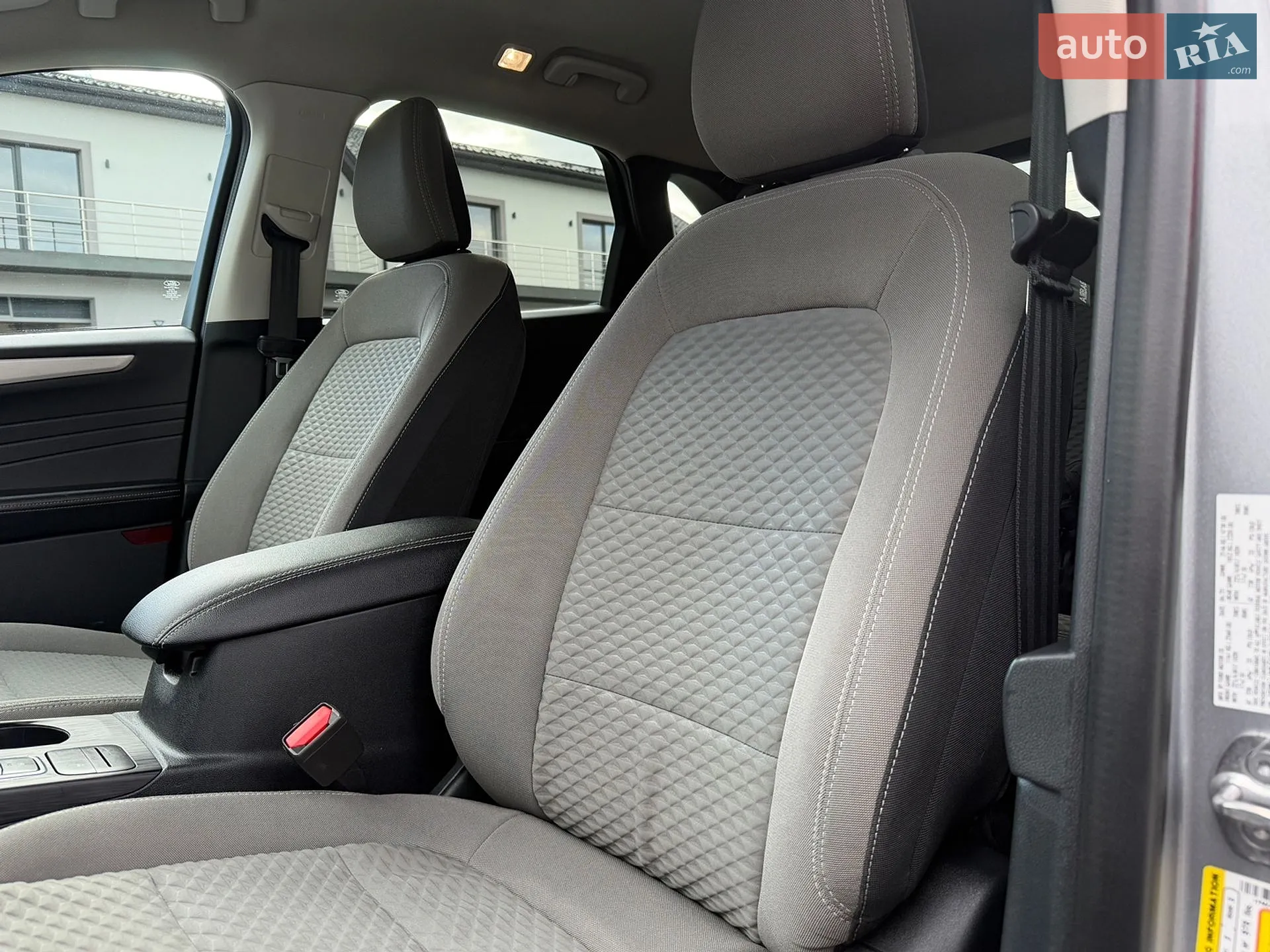 2021 Ford Escape - мініатюра 29