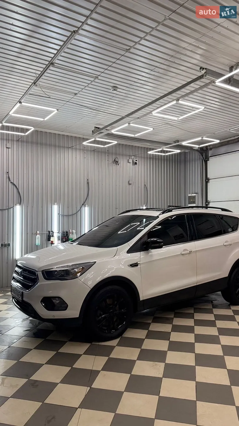 2017 Ford Escape - мініатюра 38