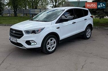 Позашляховик / Кросовер Ford Escape 2017 в Дніпрі