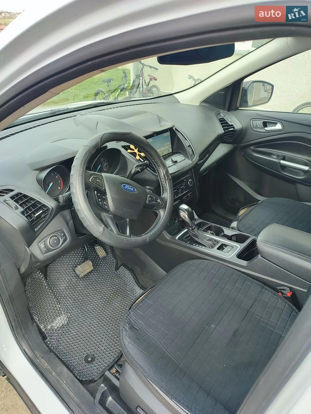 Ford Escape 2019 VIN 1FMCU0GD8KUB74948 фото оголошення 28 з 42