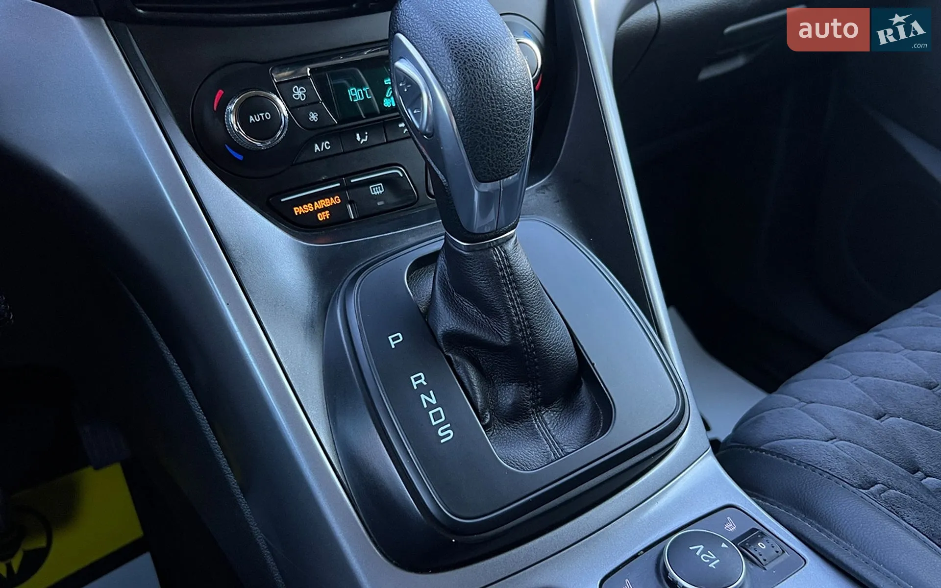 2016 Ford Escape - мініатюра 17
