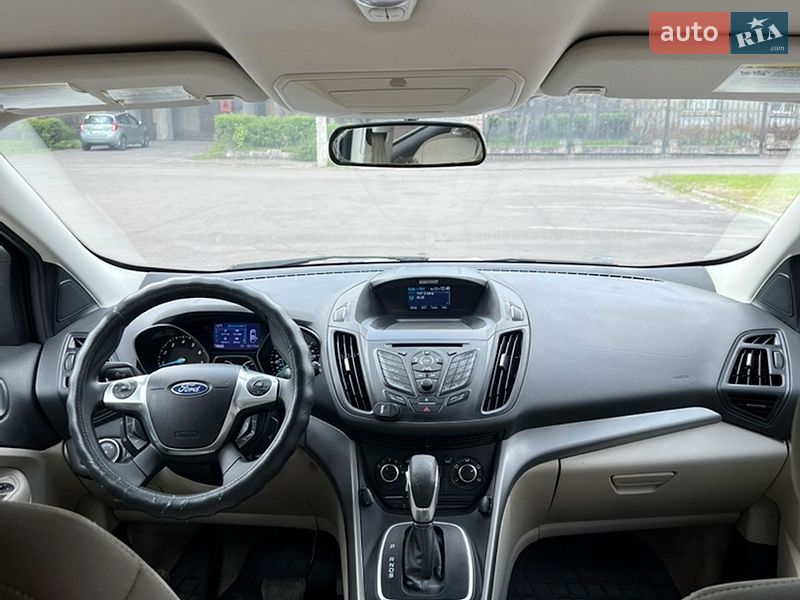Внедорожник / Кроссовер Ford Escape 2012 в Каменском