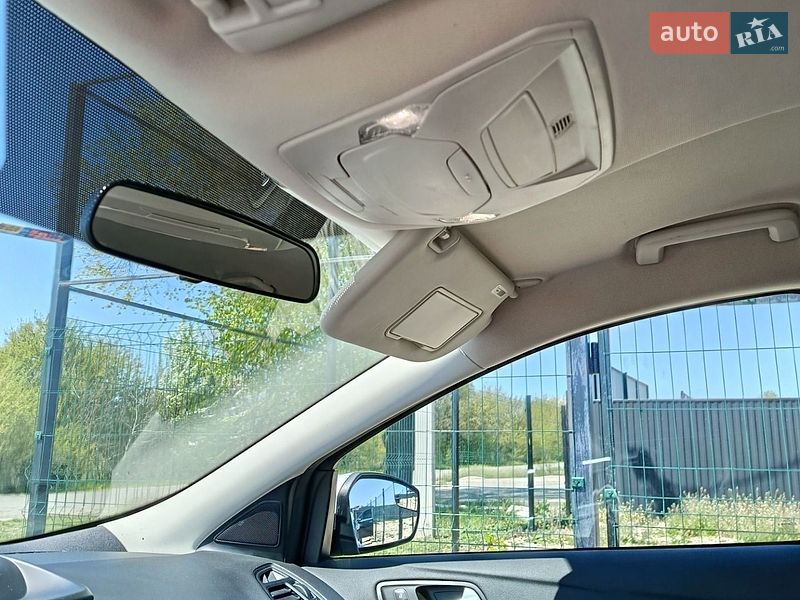 Позашляховик / Кросовер Ford Escape 2019 в Городенці