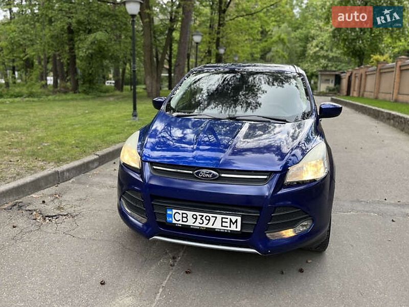 Внедорожник / Кроссовер Ford Escape 2014 в Чернигове
