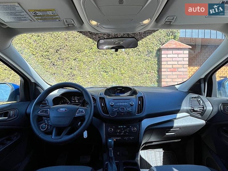 Позашляховик / Кросовер Ford Escape 2017 в Львові