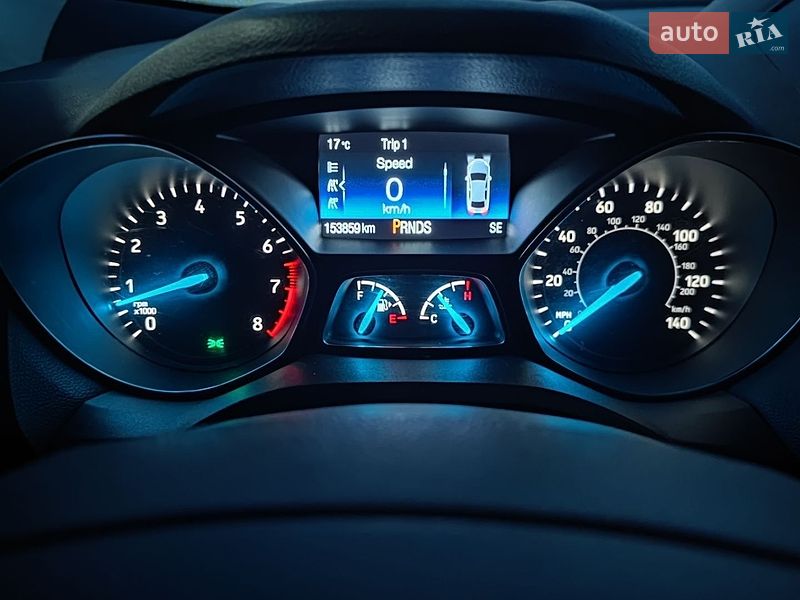 Внедорожник / Кроссовер Ford Escape 2017 в Киеве