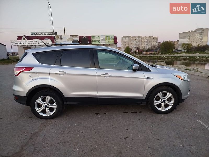 Внедорожник / Кроссовер Ford Escape 2014 в Переяславе