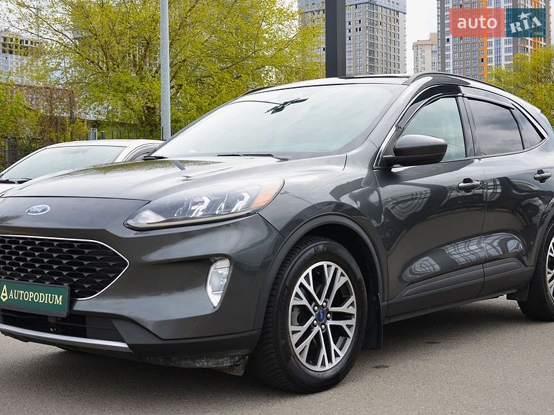 Позашляховик / Кросовер Ford Escape 2020 в Києві