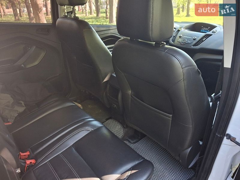 Внедорожник / Кроссовер Ford Escape 2019 в Изяславе