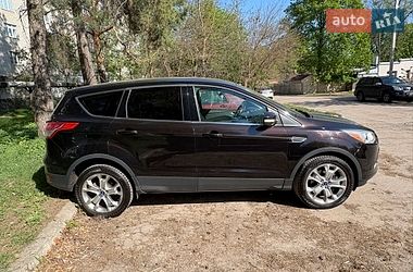 Внедорожник / Кроссовер Ford Escape 2013 в Чернигове