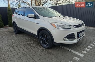 Внедорожник / Кроссовер Ford Escape 2014 в Звягеле