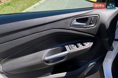 Внедорожник / Кроссовер Ford Escape 2012 в Чернигове