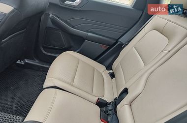 Внедорожник / Кроссовер Ford Escape 2022 в Смеле