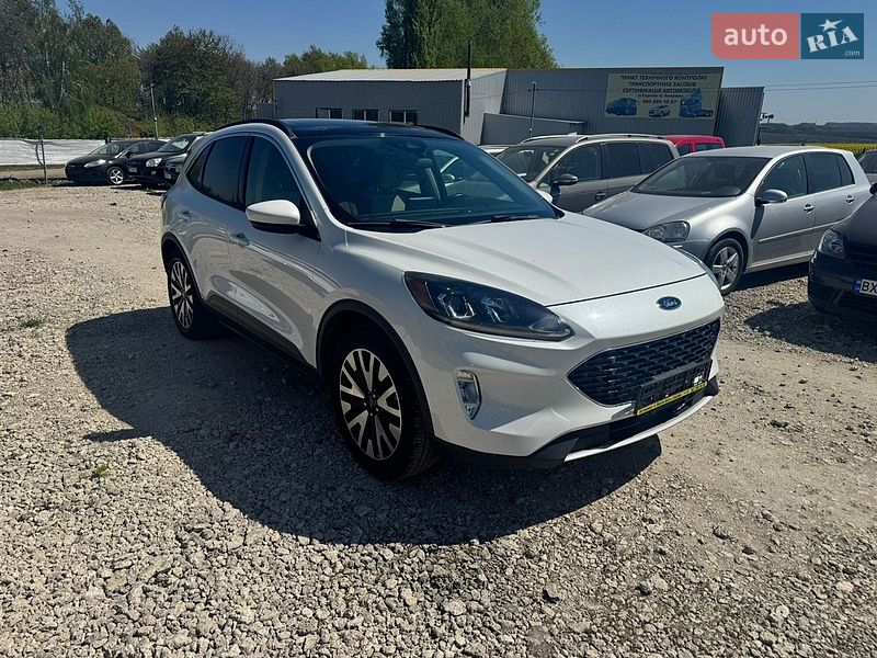 Позашляховик / Кросовер Ford Escape 2019 в Городку