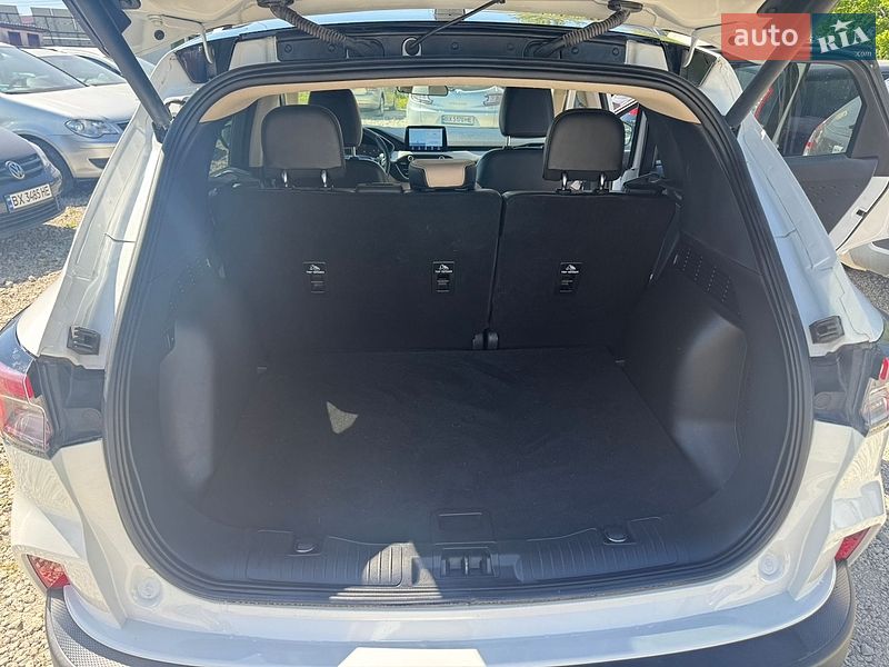 Позашляховик / Кросовер Ford Escape 2019 в Городку