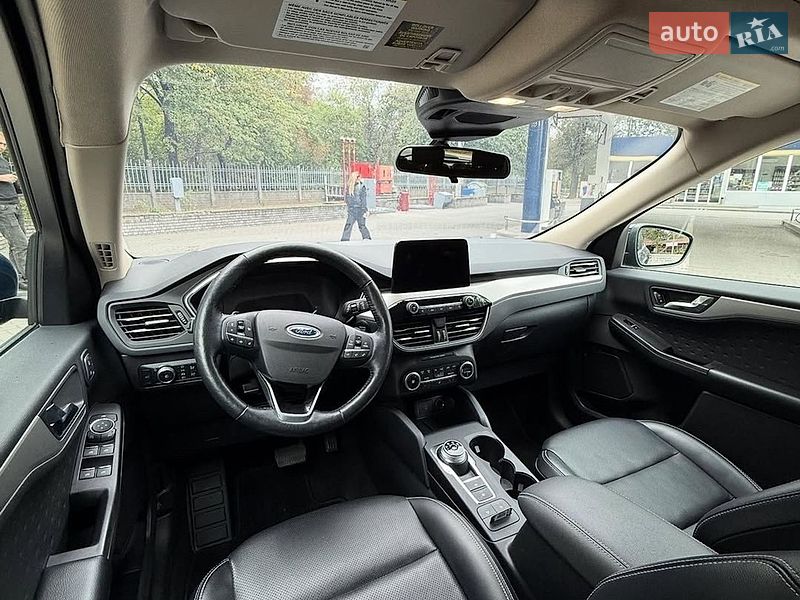 Внедорожник / Кроссовер Ford Escape 2020 в Львове