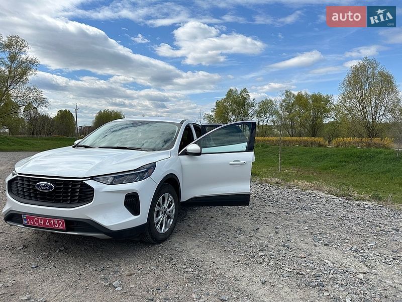 Позашляховик / Кросовер Ford Escape 2024 в Києві