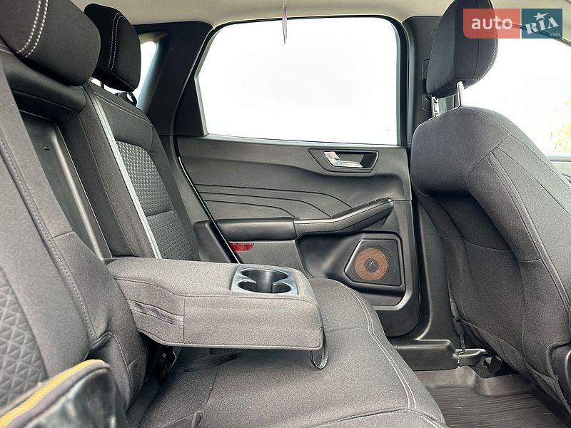 Позашляховик / Кросовер Ford Escape 2024 в Києві