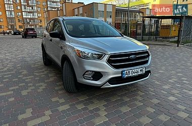 Позашляховик / Кросовер Ford Escape 2017 в Вінниці