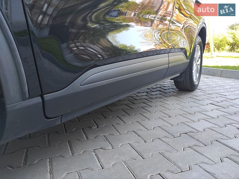 Позашляховик / Кросовер Ford Escape 2023 в Хмельницькому