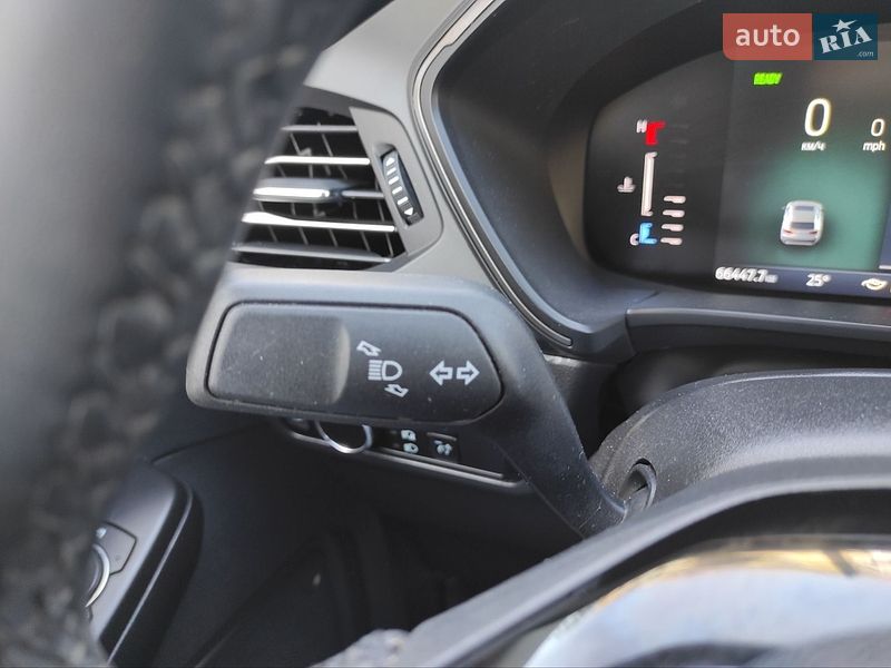 Позашляховик / Кросовер Ford Escape 2023 в Хмельницькому