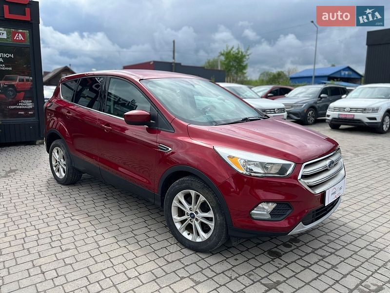 Позашляховик / Кросовер Ford Escape 2016 в Львові