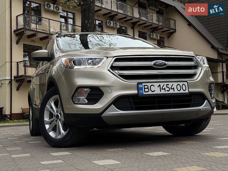 Позашляховик / Кросовер Ford Escape 2016 в Трускавці