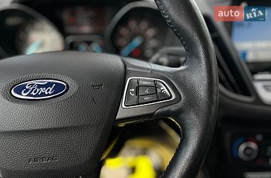 Внедорожник / Кроссовер Ford Escape 2018 в Коломые
