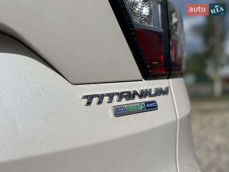 Внедорожник / Кроссовер Ford Escape 2018 в Коломые