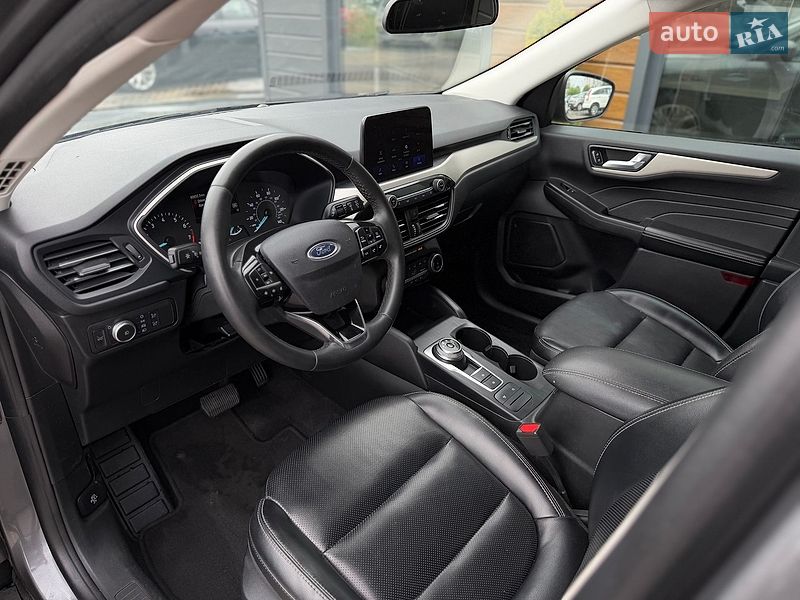 Внедорожник / Кроссовер Ford Escape 2022 в Шептицькому