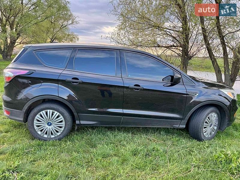 Позашляховик / Кросовер Ford Escape 2016 в Полтаві