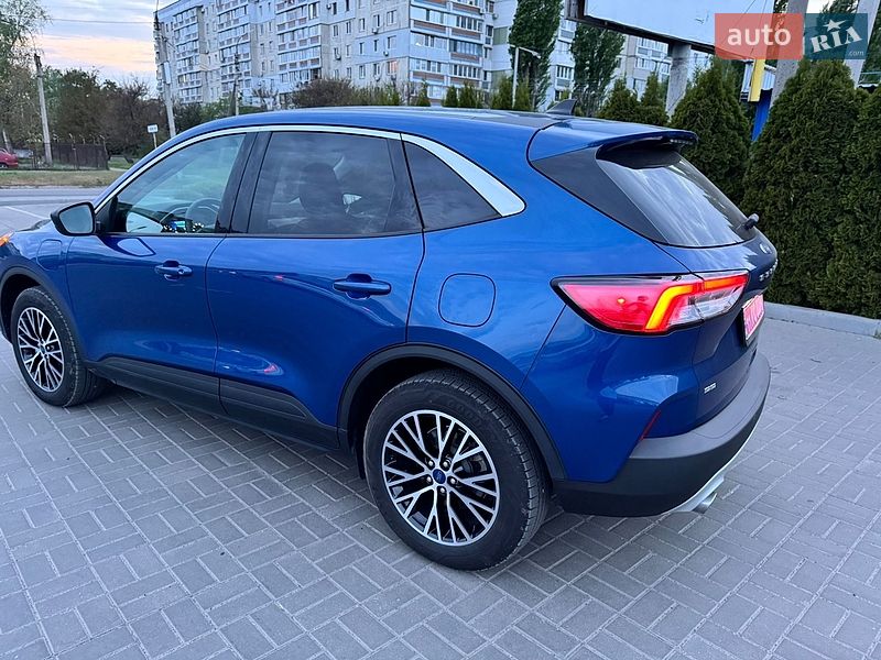 Внедорожник / Кроссовер Ford Escape 2022 в Черкассах