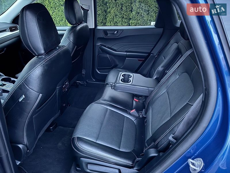 Внедорожник / Кроссовер Ford Escape 2022 в Черкассах