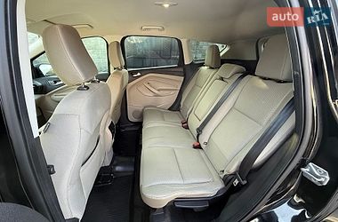 Внедорожник / Кроссовер Ford Escape 2019 в Ровно