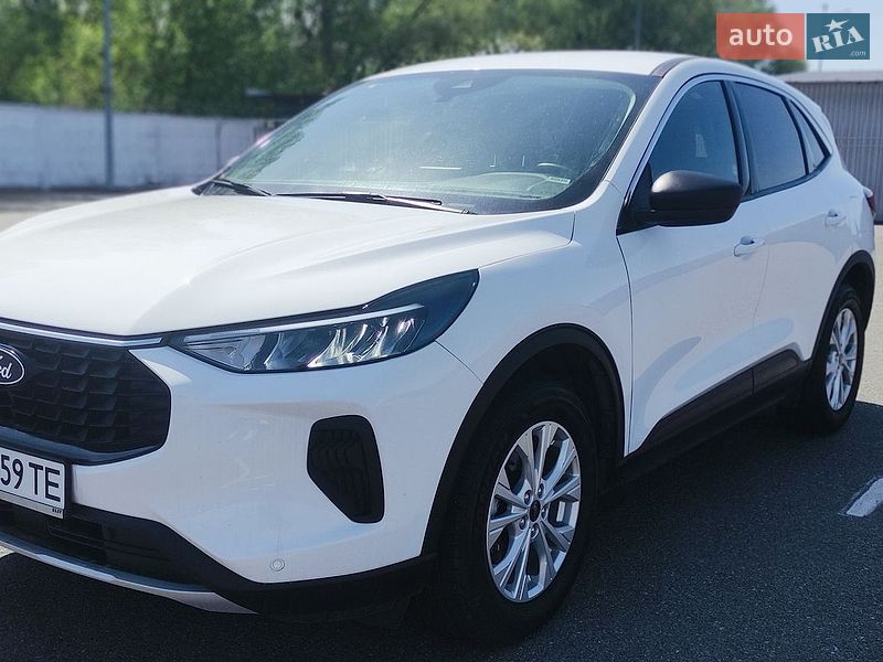 Позашляховик / Кросовер Ford Escape 2023 в Києві