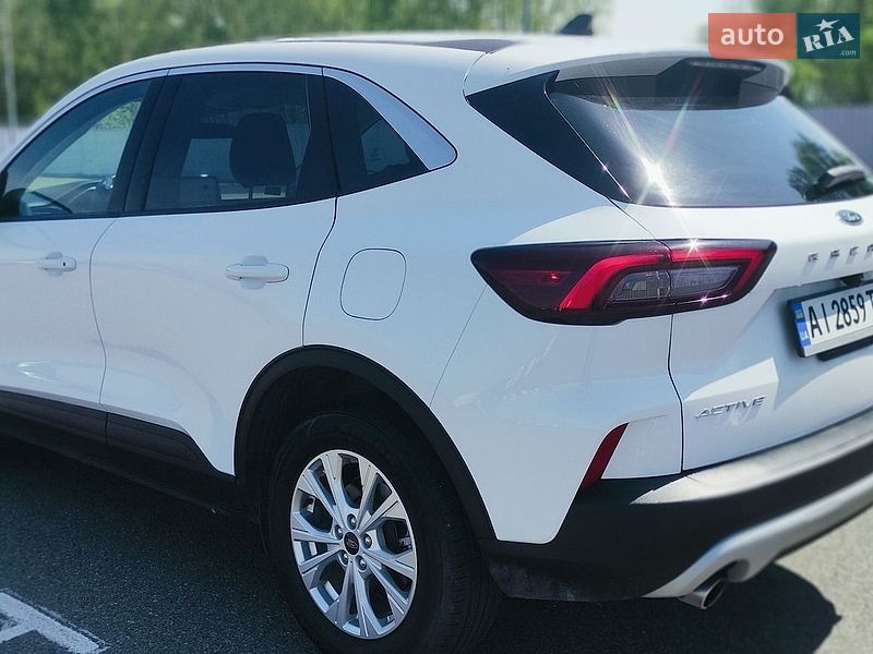 Позашляховик / Кросовер Ford Escape 2023 в Києві