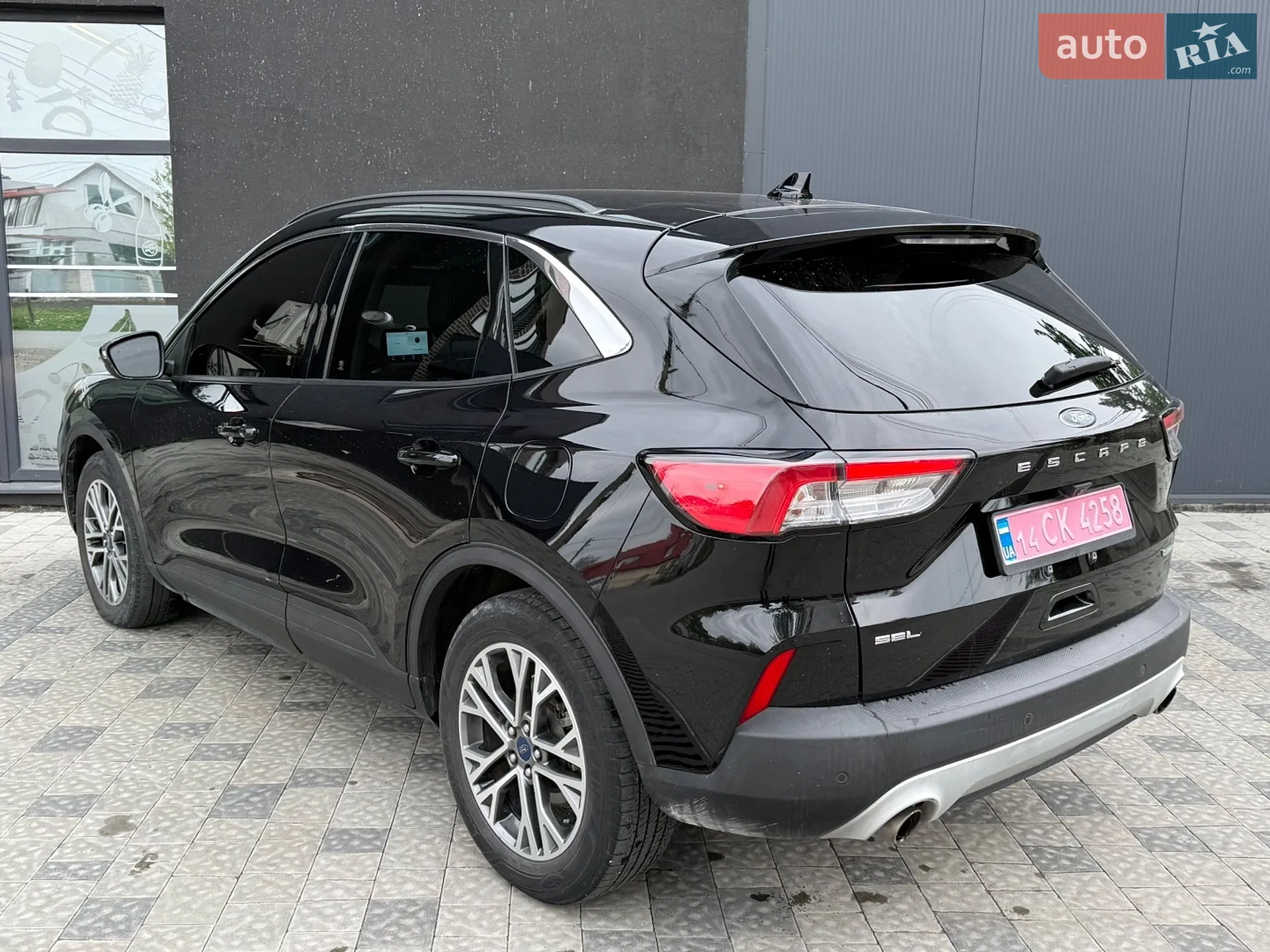 2020 Ford Escape - мініатюра 12