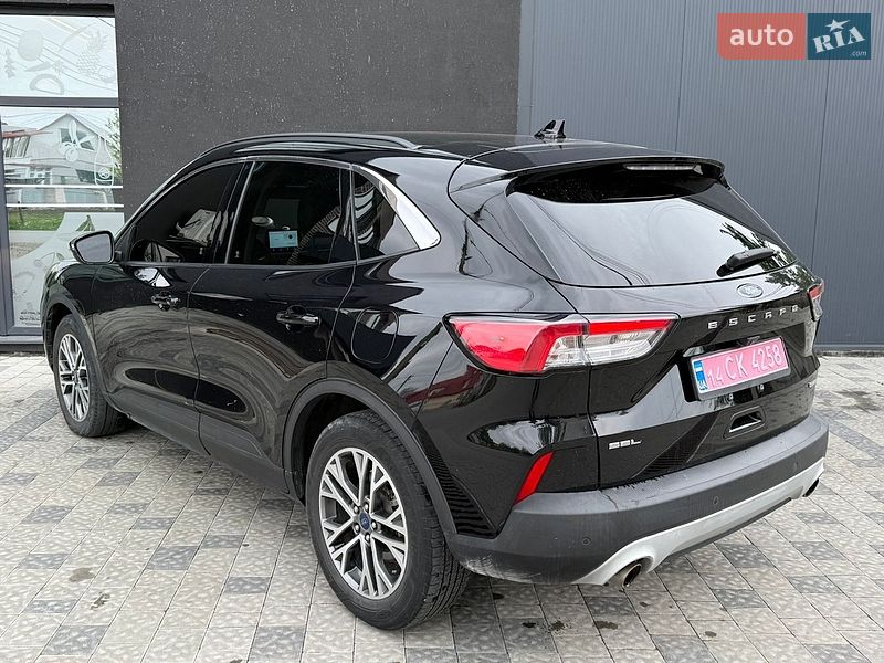 Внедорожник / Кроссовер Ford Escape 2020 в Тернополе
