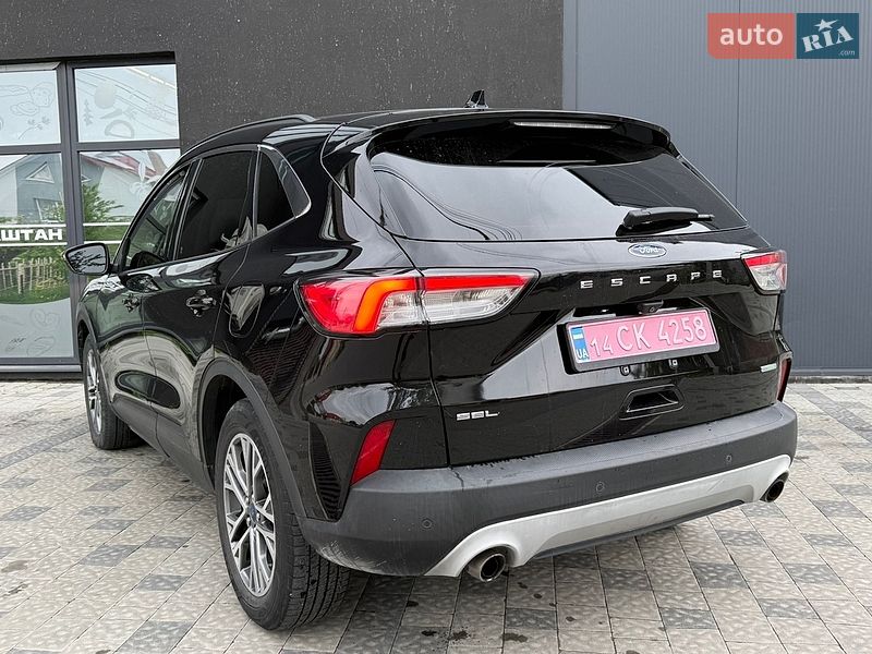 Внедорожник / Кроссовер Ford Escape 2020 в Тернополе
