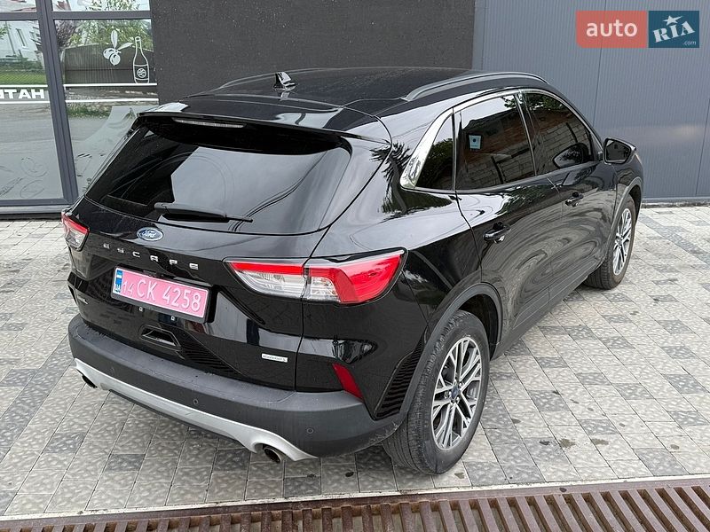 Внедорожник / Кроссовер Ford Escape 2020 в Тернополе