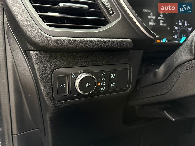 Внедорожник / Кроссовер Ford Escape 2020 в Тернополе