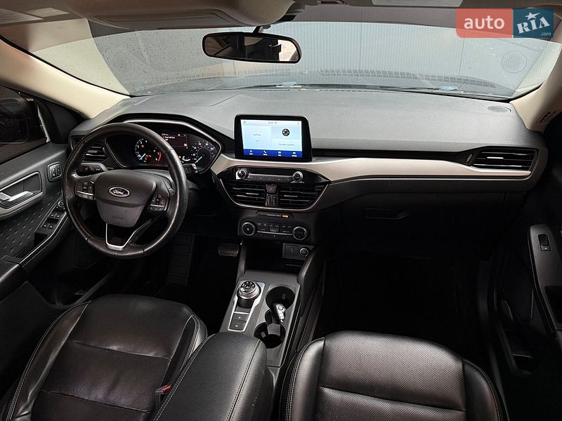 Внедорожник / Кроссовер Ford Escape 2020 в Тернополе