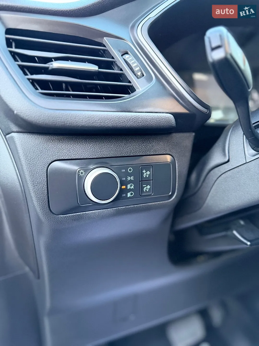 2020 Ford Escape - мініатюра 65