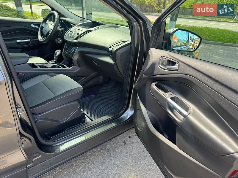 Внедорожник / Кроссовер Ford Escape 2018 в Харькове фото 15 Внедорожник / Кроссовер Ford Escape 2018 в Харькове